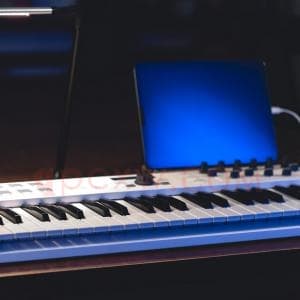 从入门到编配：一站式「电子琴」全体系资料库，免费下载